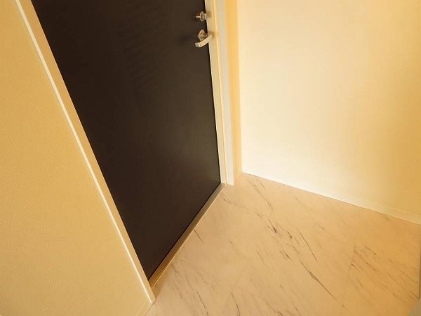 ＮＯＺＹ　machiya      玄関