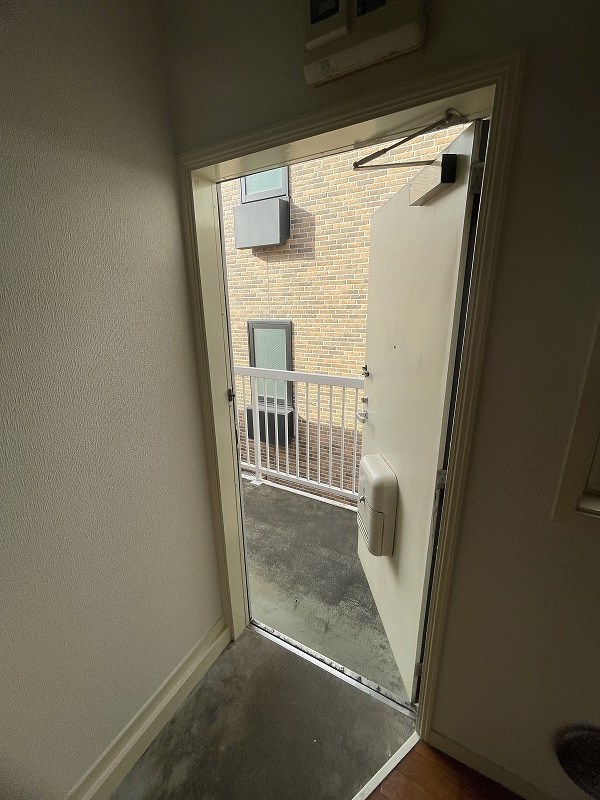 ロコハウス 玄関