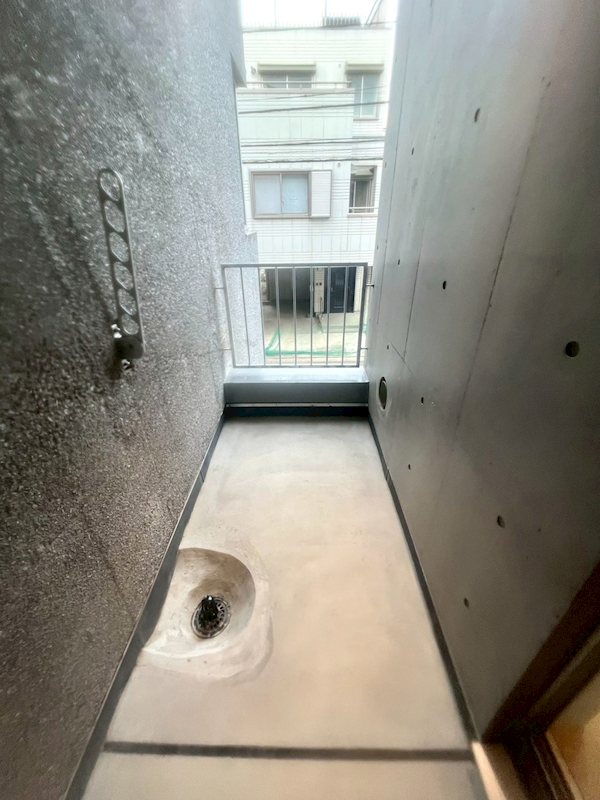 ROJI　COURT　MOTOKI ベランダ