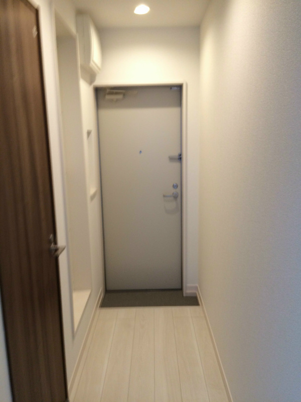 ブロッサムテラス町屋  玄関