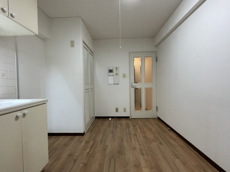 グローリア初穂千駄木 　 リビング