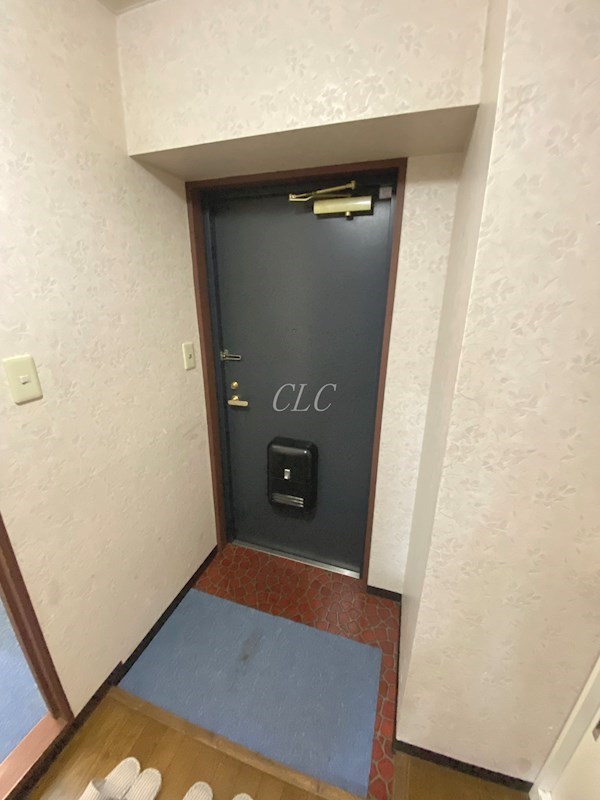 王子サウスウイング 玄関