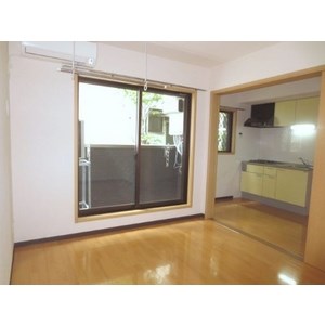 ヒルズＡ リビング