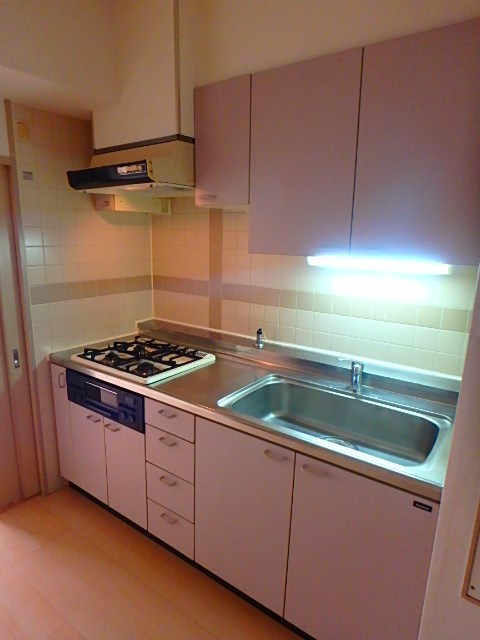 ヴェーネル滝沢  キッチン