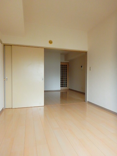 ヴェーネル滝沢  ベッドルーム