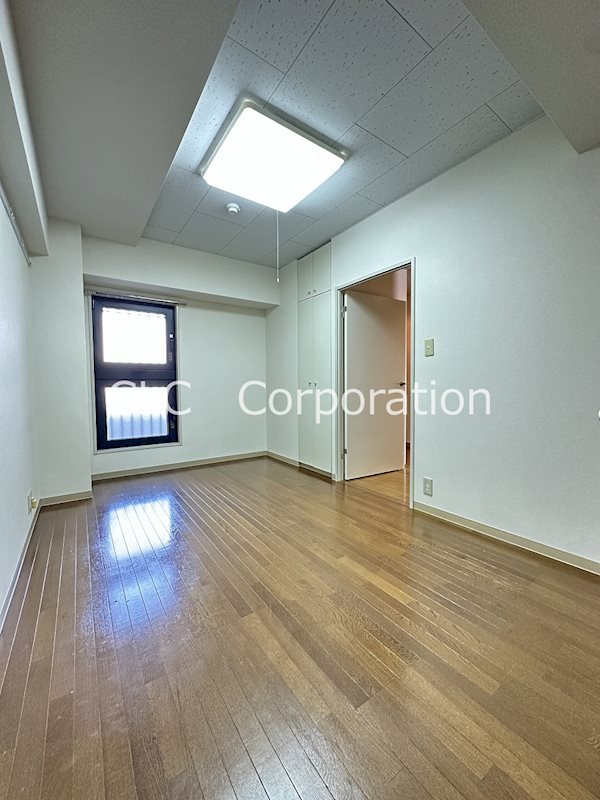 関寅ビル第２ ベッドルーム