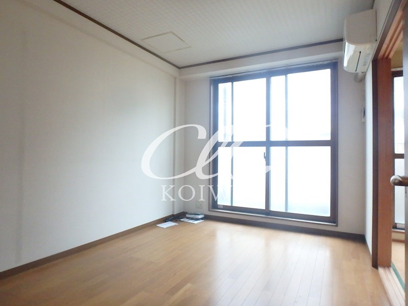 メゾン八千代 ベッドルーム