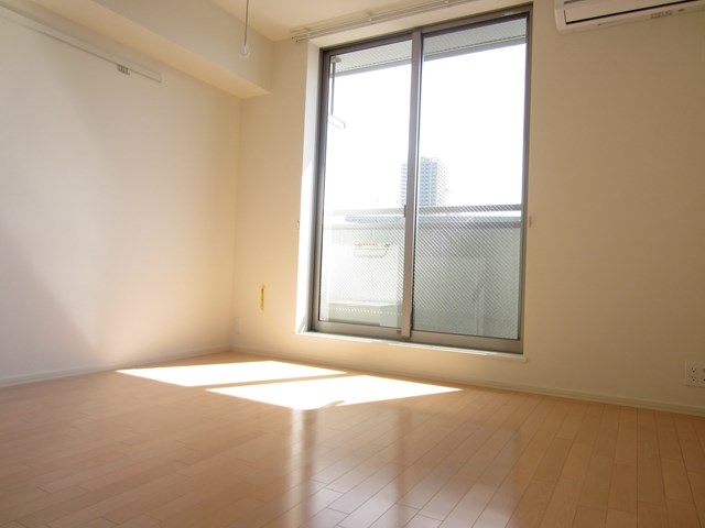 メゾンドゥクラリス ベッドルーム