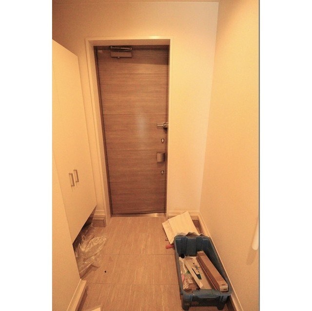 リブラ北千住  玄関