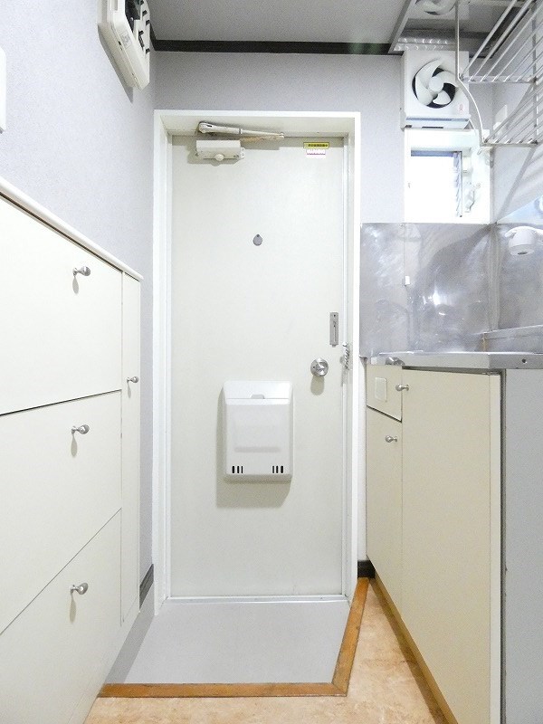 インスパイアートⅡ 玄関