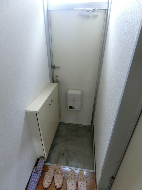 モンリヨン  玄関