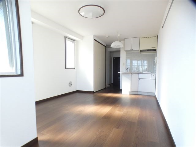 プロシード町屋         リビング