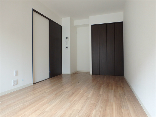 エリーワールド ベッドルーム