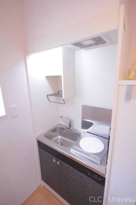 メゾンアイ浦安 キッチン