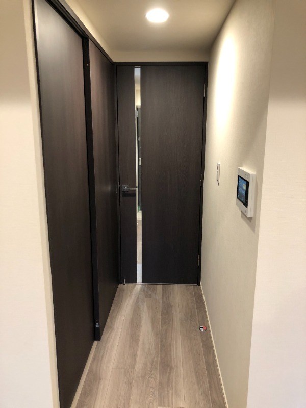 クレイシアIDZ王子 玄関