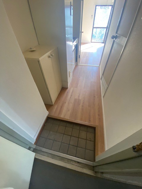 メゾンボヌール 玄関