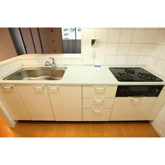 グランカーサ新小岩 キッチン