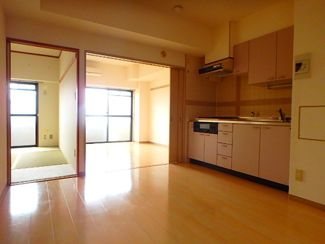 ヴェーネル滝沢  リビング