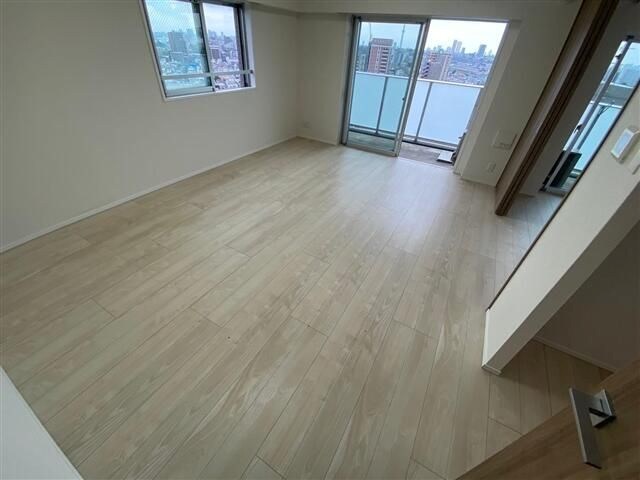 フュージョナル王子HYｓ（ハイズ）  リビング