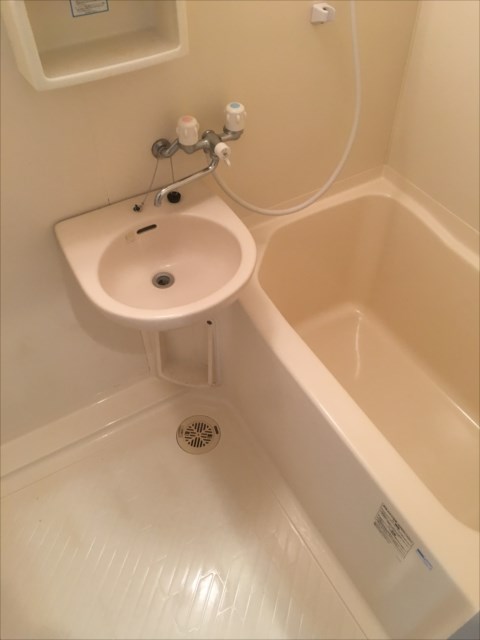 アイリス神谷  風呂画像