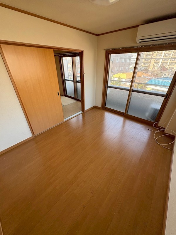 サンコーポ梅島 ベッドルーム