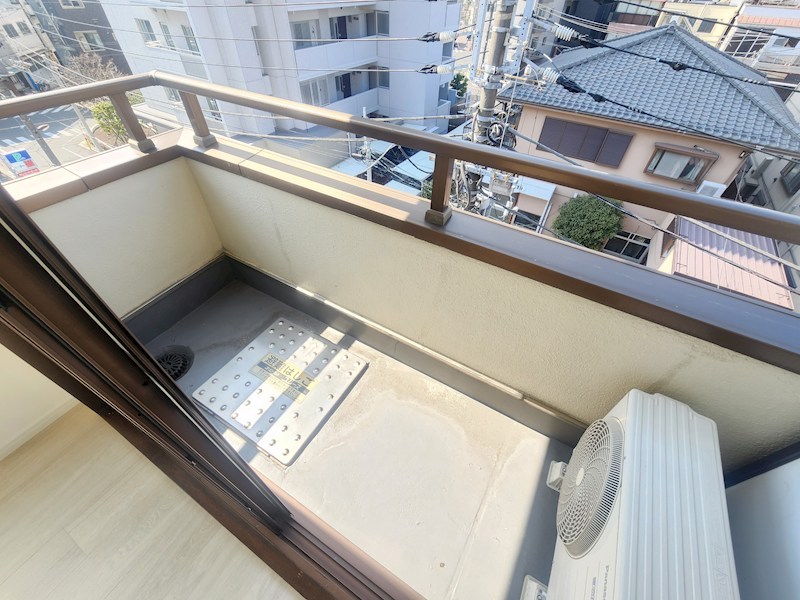 サンワードパレスＴＡＭＡＯＫＡ ベランダ
