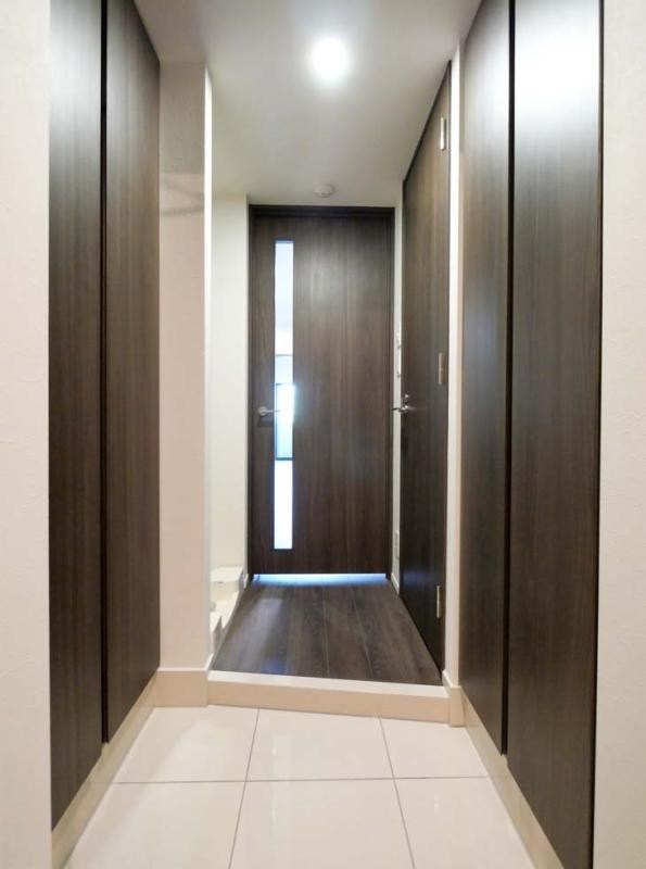 マインド梅島 玄関