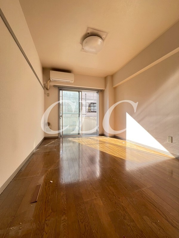 太平森ビル リビング