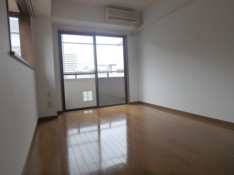 セントリバー５  リビング