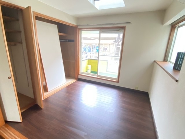 ルノンハラダ ベッドルーム