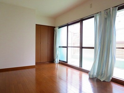 行平コーポラス ベッドルーム