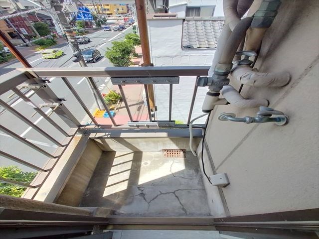 ニスモ田端新町第3榎ビル  ベランダ