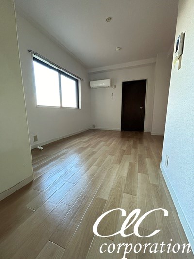 スカイビル リビング