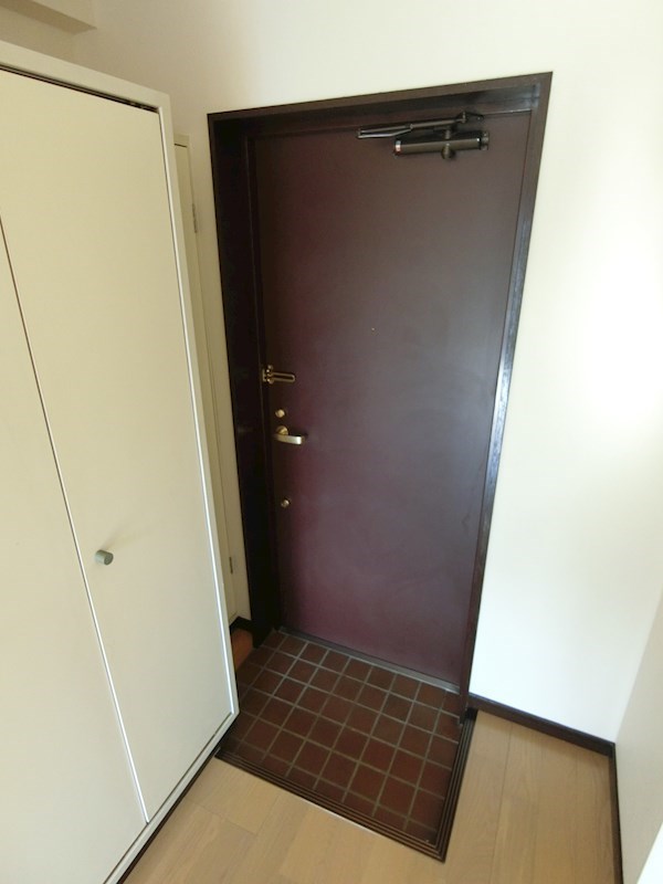 アクアマンション  玄関