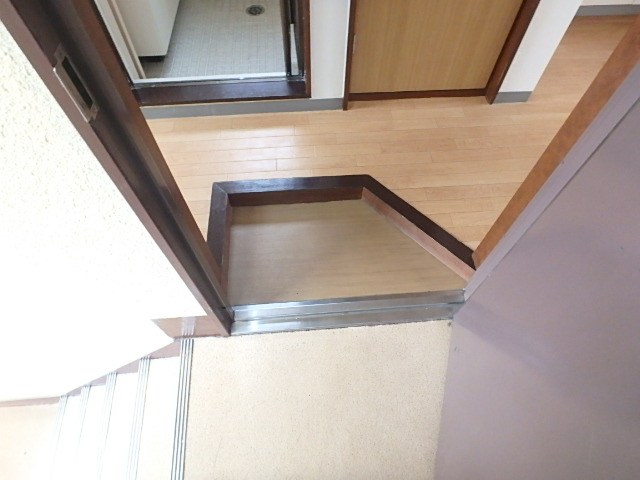 マロンコーポ 玄関