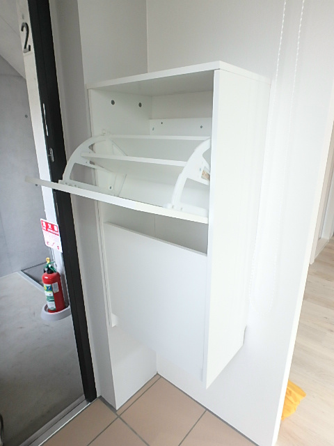 フィオーレ日暮里  玄関