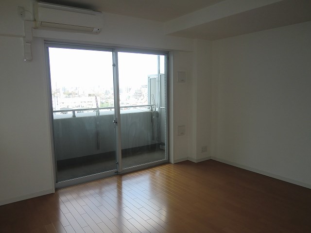 パークキューブ亀戸 リビング