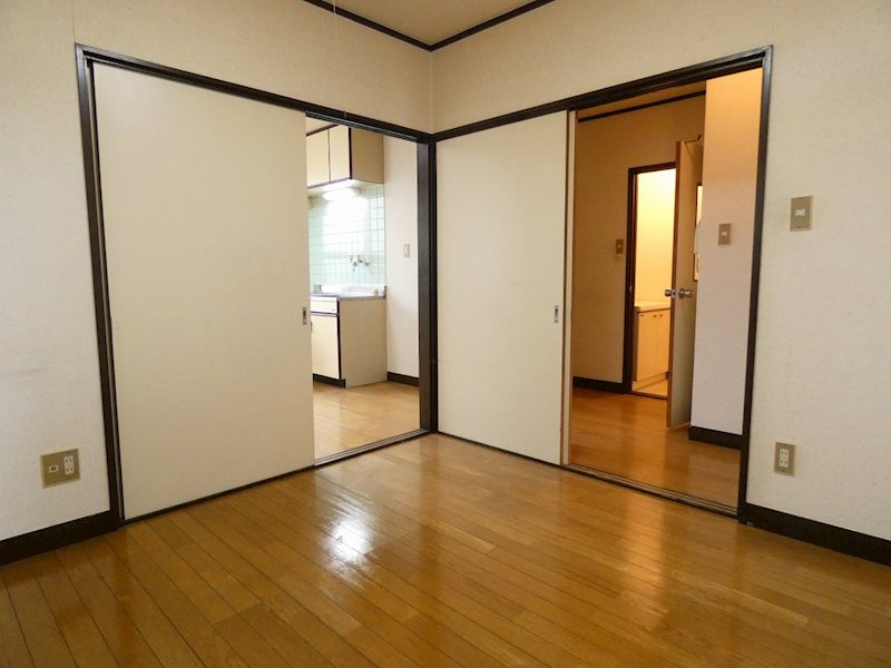 ロイヤルパール  リビング