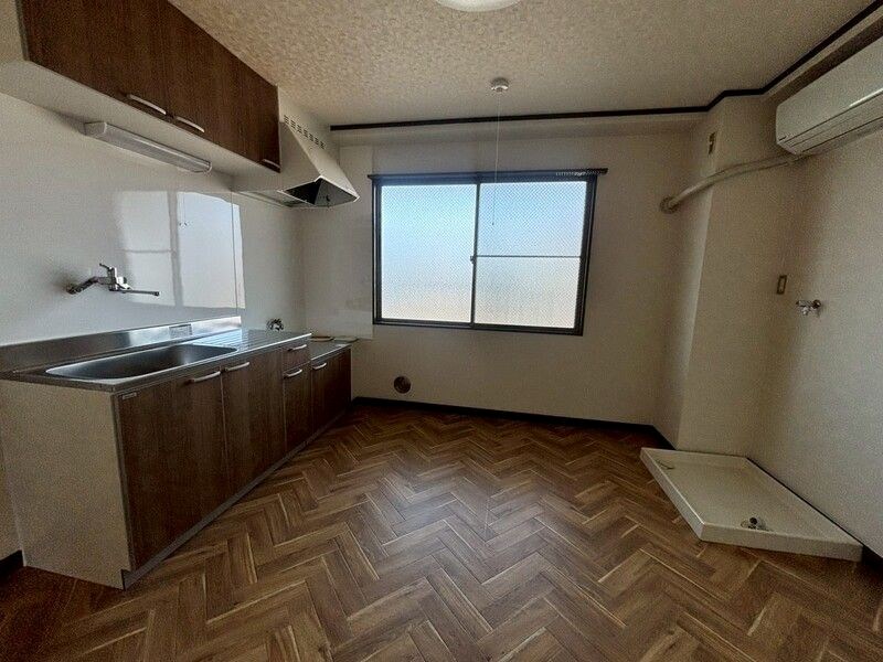 ロイヤルパール   リビング