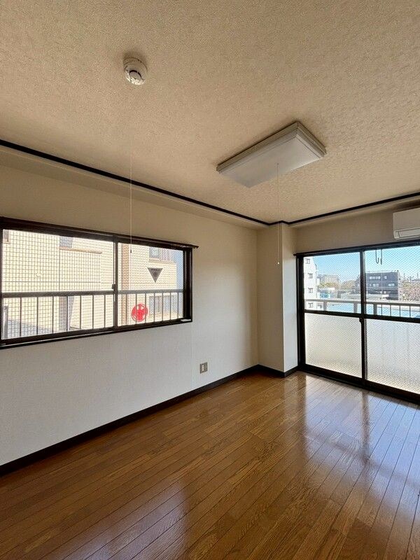 ロイヤルパール   ベッドルーム