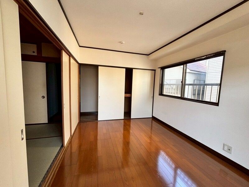 ロイヤルパール  ベッドルーム