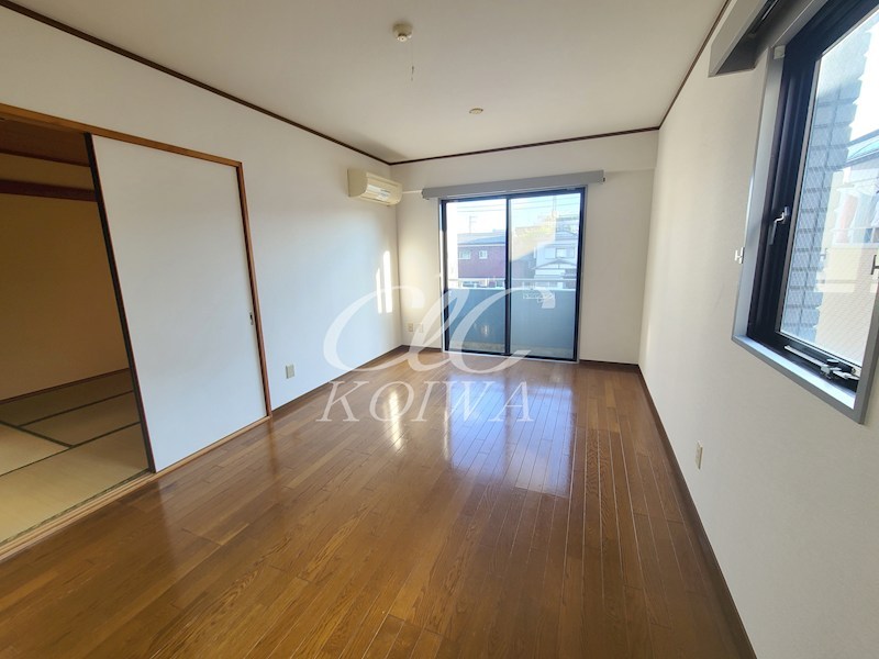 ラポール七番館 リビング