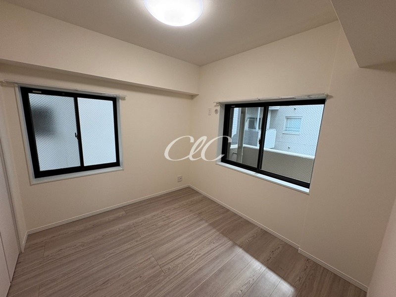 第２荒井プレイス ベッドルーム