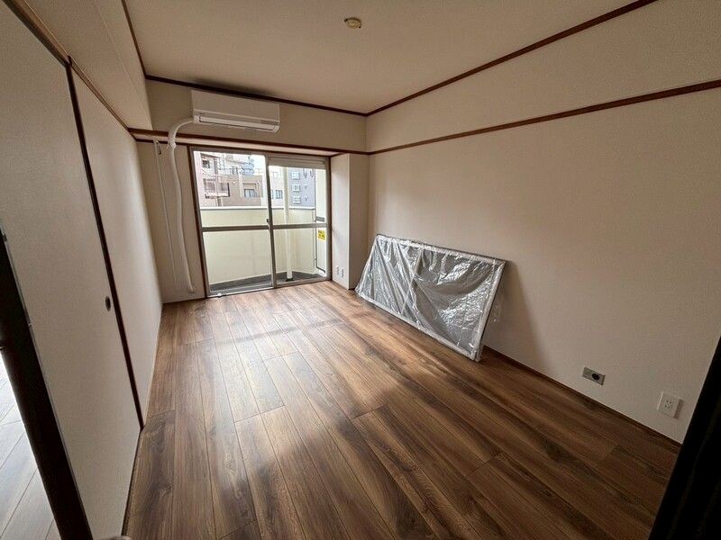 ストークマンション綾瀬 リビング