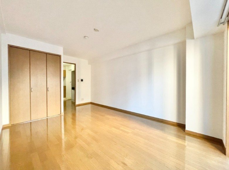 コスモリード日暮里レジデンス リビング