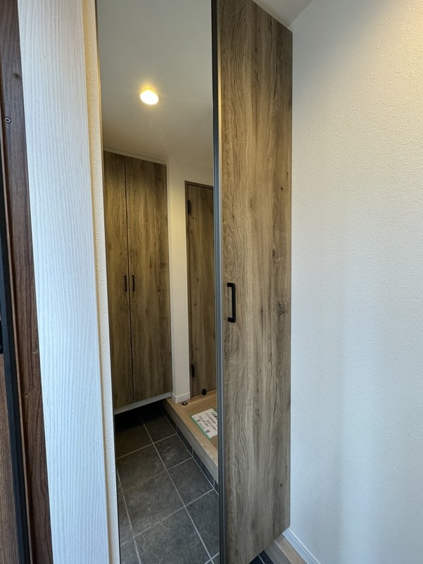 滝野川１丁目戸建 玄関