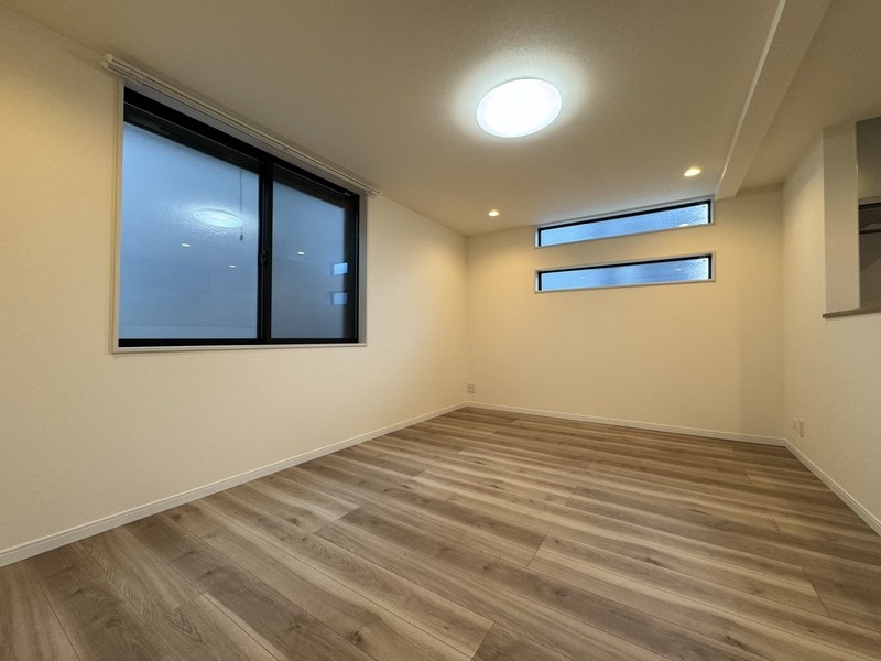 滝野川１丁目戸建 リビング