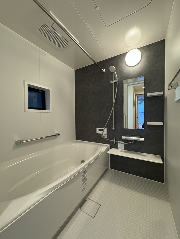 滝野川１丁目戸建 風呂画像