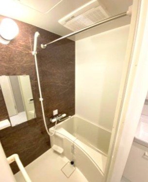 ＣＨＡＲＬＯＴＴＥ  風呂画像