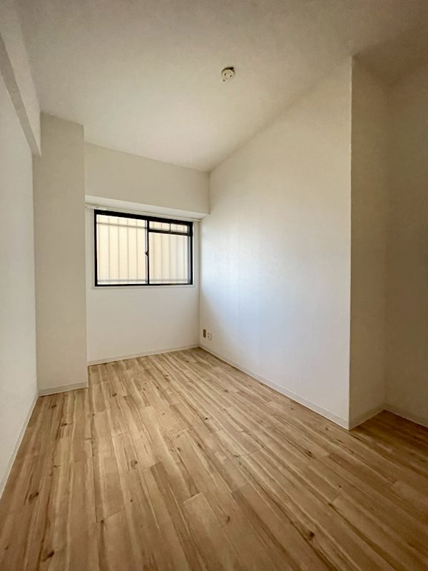 ジュネス  ベッドルーム